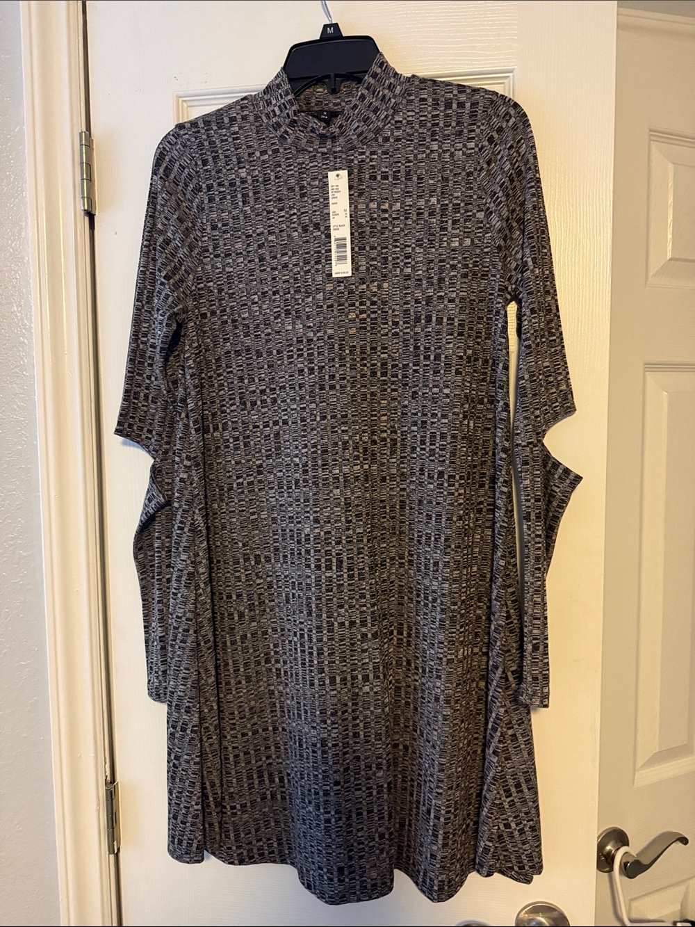 Women's Gray Patterned Cold-Shoulder Knit Dress